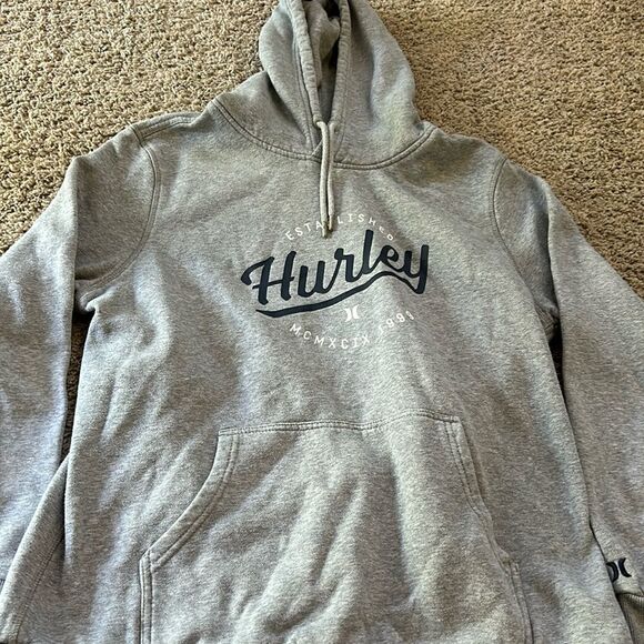 Hollister sweatshirt. Size L - Picture 1 of 6
